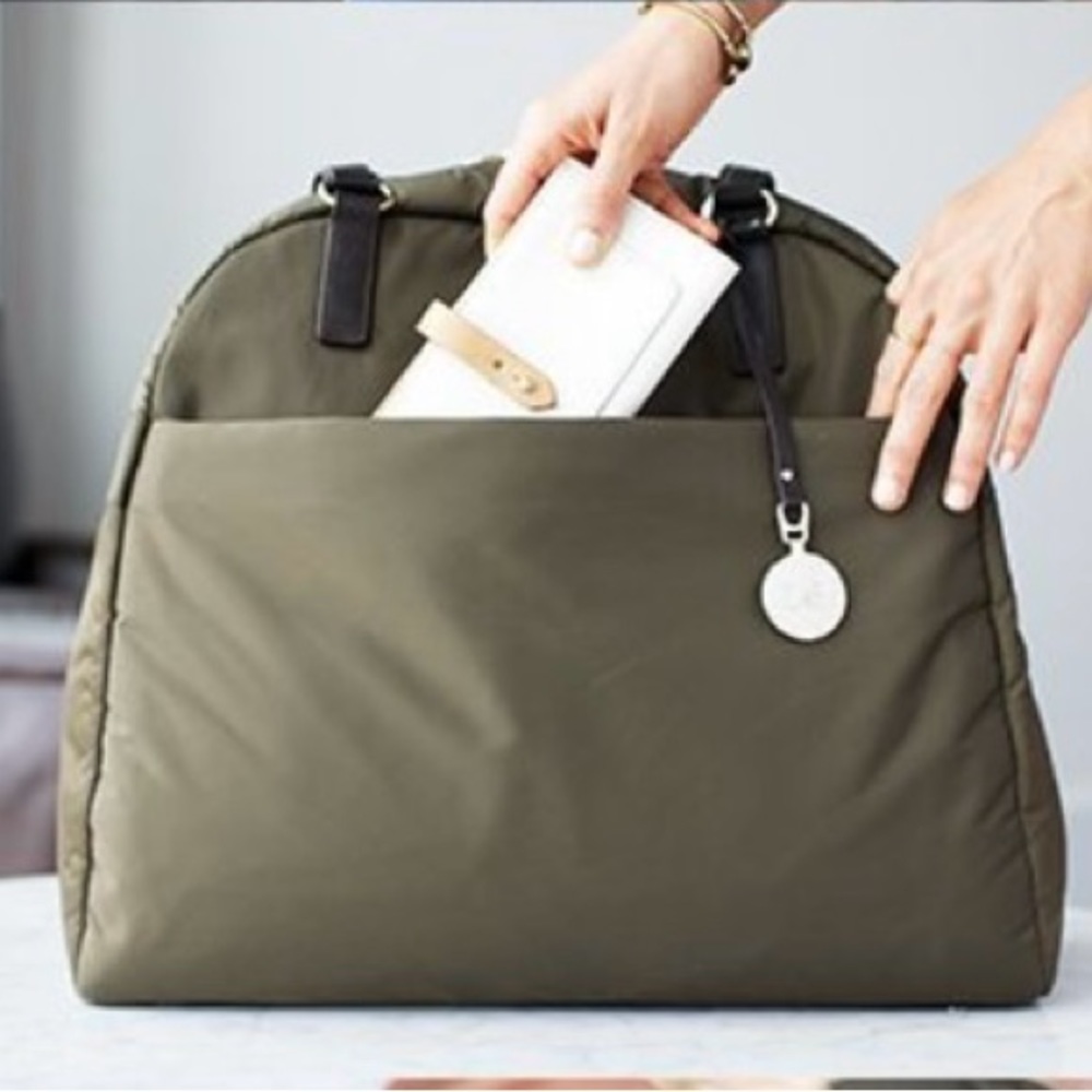 Lo & Sons OMG Bag